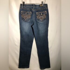 Women’s Earl Jeans. Size 8. ( 30”/31”).